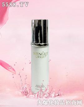 �V�݋������yƷ���޹�˾����(m��ng)���´ɼ���������ˮ