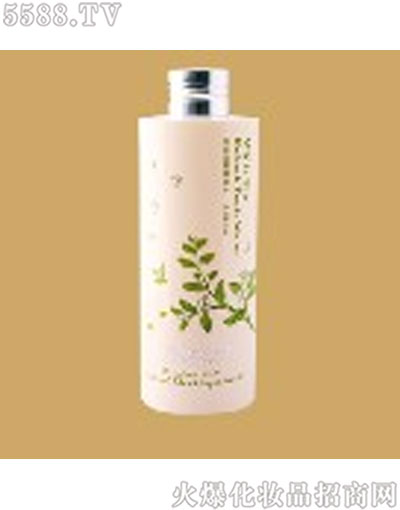 ���Ę����yƷ���޹�˾�����Ę��ײ蝙(r��n)ˬ���wˮ