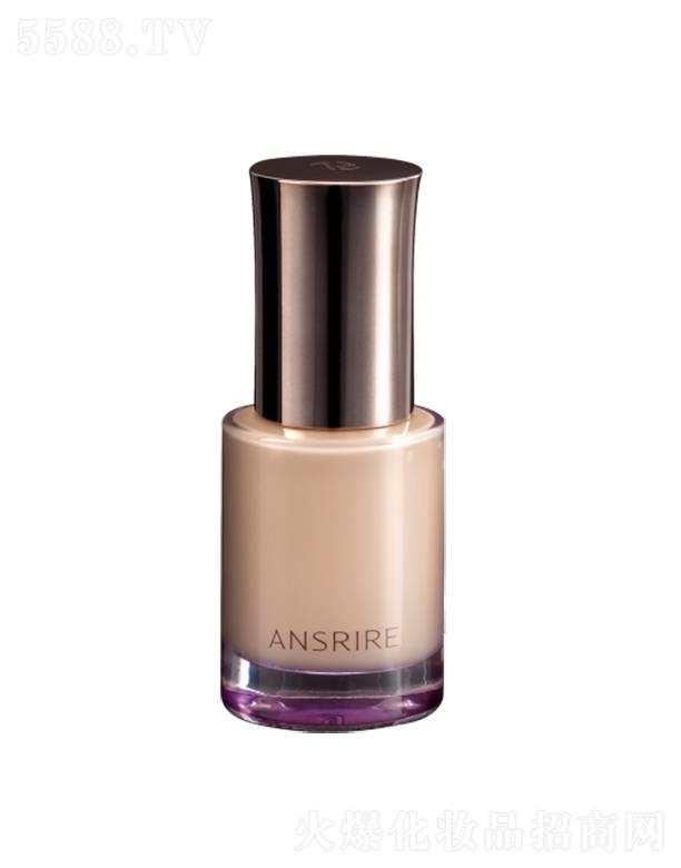 �V�ݰ�֮�����yƷ���޹�˾�����������R��(m��ng)�ýz���]͸�۵�Һ���\��ɫ��