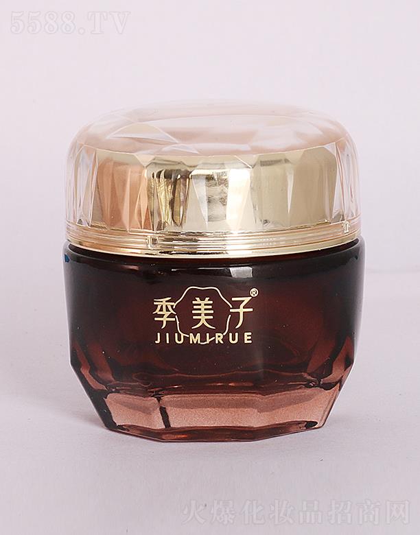 ����������������w˪