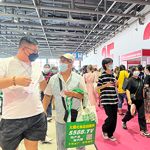 ֻ��ƴ���������M(j��n)�������ڳ�Խ�����쾫Ӣ������