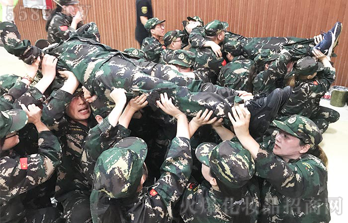 努力到無能為力,拼搏到感動自己 努力到無能為力,拼搏到感動自己