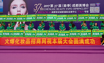 �¾��𱬾W(w��ng)����18����