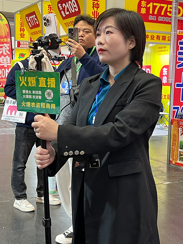 �¾��𱬾W(w��ng)����18����