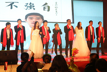 ������ɽ��һ�������H�������˺ܶ��˵�����